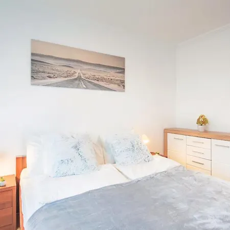 Apartmán Ingyenes Parkolas Kert, Enyelmes *